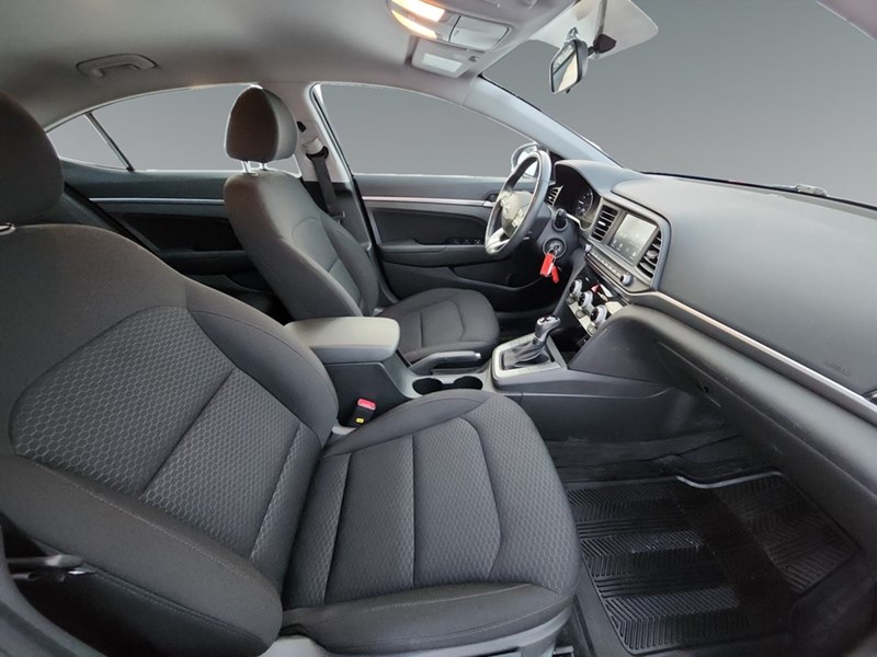 2020 Hyundai Elantra Preferred IVT