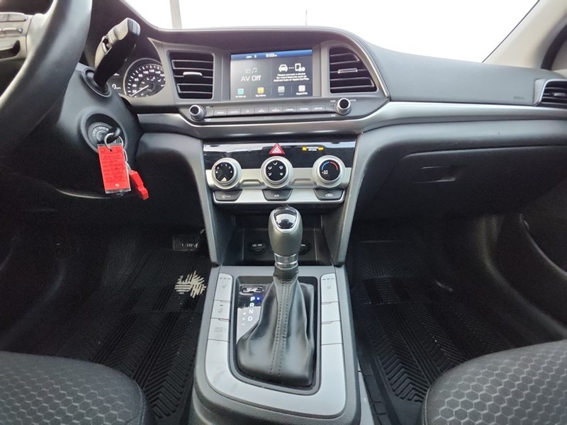 2020 Hyundai Elantra Preferred IVT
