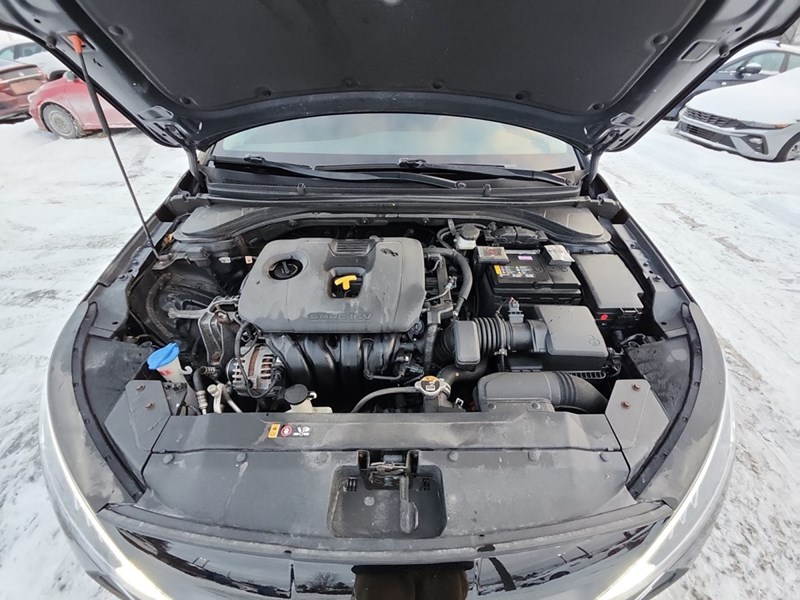 2020 Hyundai Elantra Preferred IVT