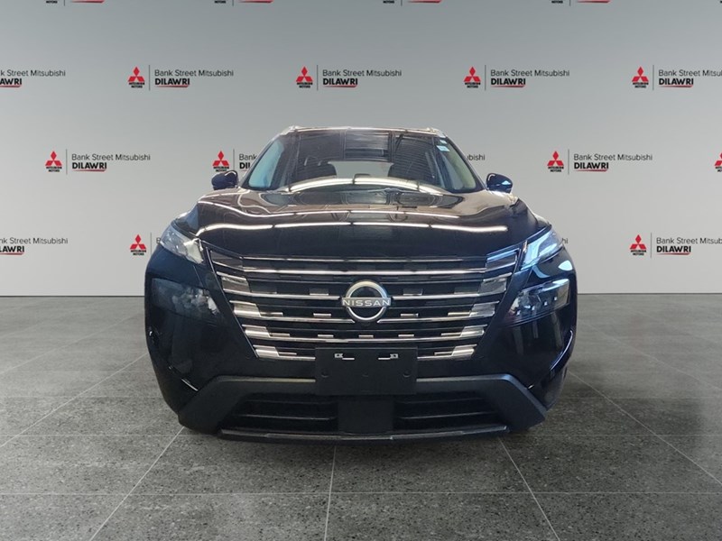 2025 Nissan Rogue AWD SV Moonroof