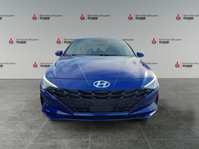 2022 Hyundai Elantra Preferred IVT