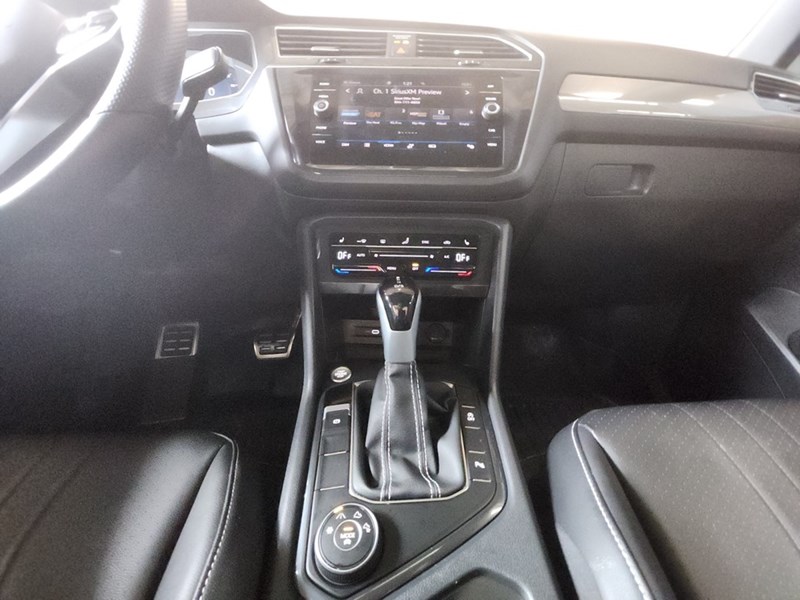 2024 Volkswagen Tiguan Comfortline R-Line Black Edition 4MOTION