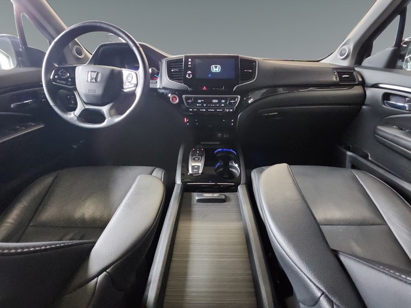 2022 Honda Pilot Touring 8-Passenger AWD