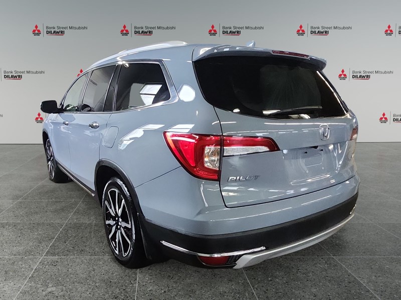 2022 Honda Pilot Touring 8-Passenger AWD