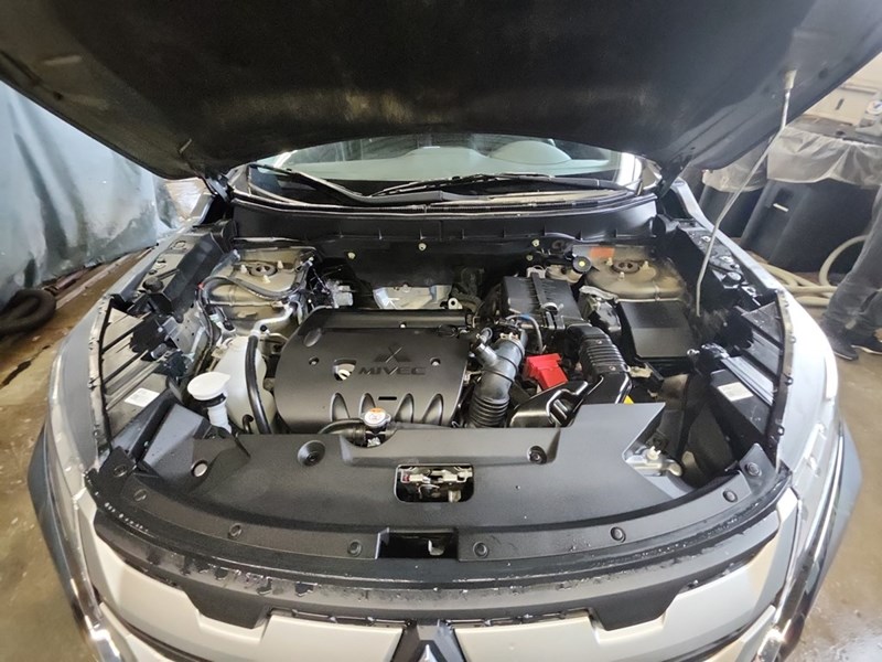 2021 Mitsubishi RVR SE FWD