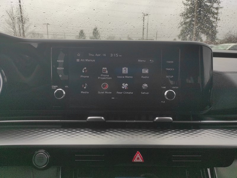 2023 Kia Carnival LX+ FWD