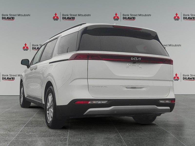 2023 Kia Carnival LX+ FWD