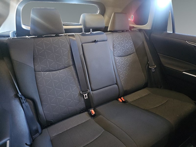 2025 Toyota RAV4 LE AWD
