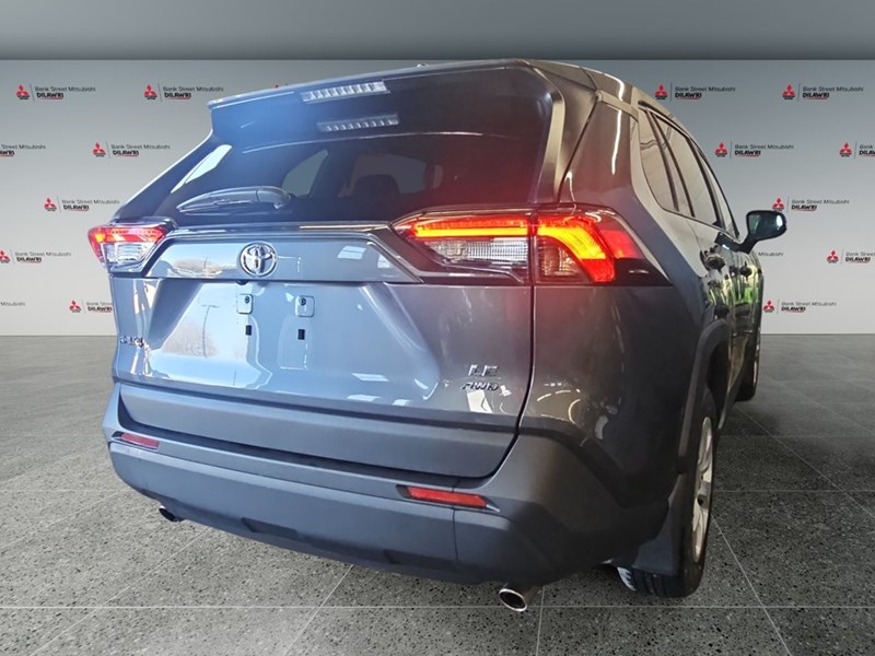 2025 Toyota RAV4 LE AWD