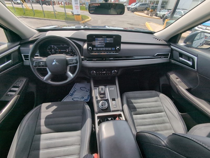 2025 Mitsubishi Outlander Plug-In Hybrid LE S-AWC