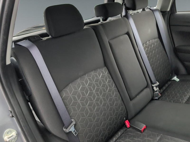 2022 Mitsubishi RVR ES AWC