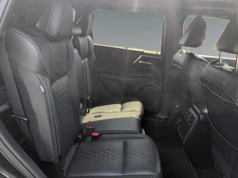 2024 Mitsubishi Outlander Plug-In Hybrid NOIR S-AWC