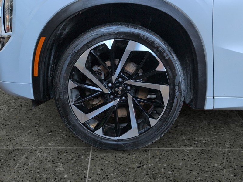 WHITE DIAMOND 2023 Mitsubishi Outlander Plug-In Hybrid GT S-AWC