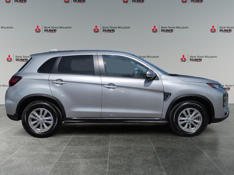 2024 Mitsubishi RVR SE AWC