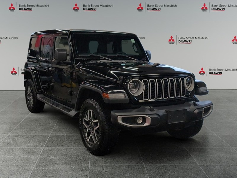 BLACK 2025 Jeep Wrangler Sahara 4 Door 4x4/LOADED with one touch SKYTOP!