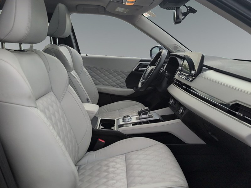 2024 Mitsubishi Outlander GT S-AWC