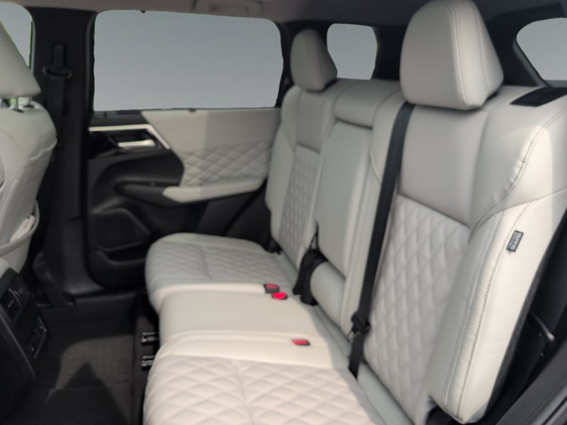 2024 Mitsubishi Outlander GT S-AWC