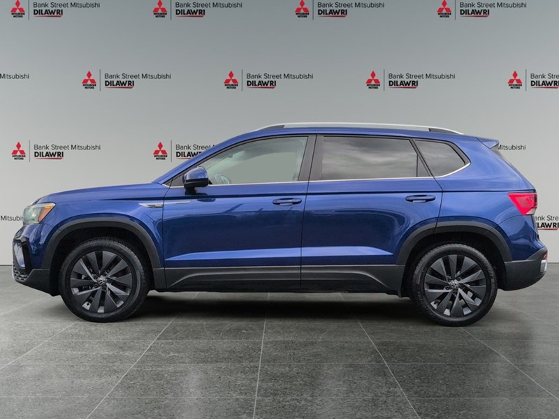 CORNFLOWER BLUE 2024 Volkswagen Taos Comfortline FWD