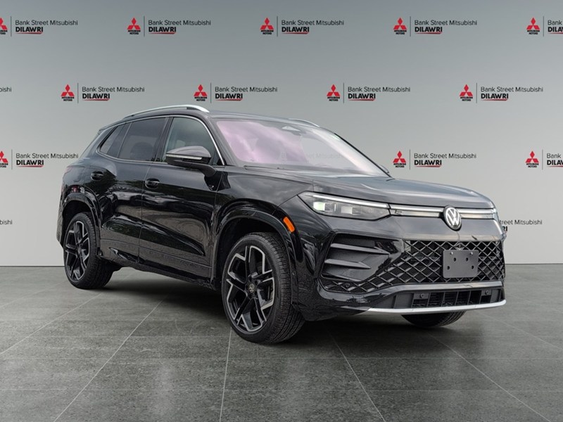DEEP BLACK PEAR 2025 Volkswagen Tiguan Highline R-Line 4MOTION