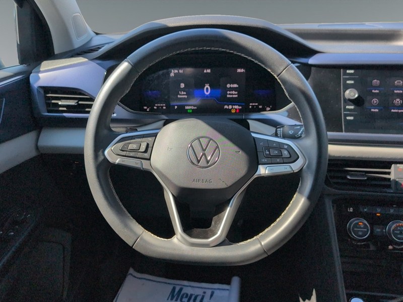 DEEP BLACK PEAR 2023 Volkswagen Taos Comfortline 4MOTION *Ltd Avail*