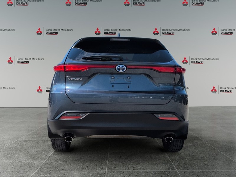 WIND CHILL PEAR 2024 Toyota Venza LE AWD