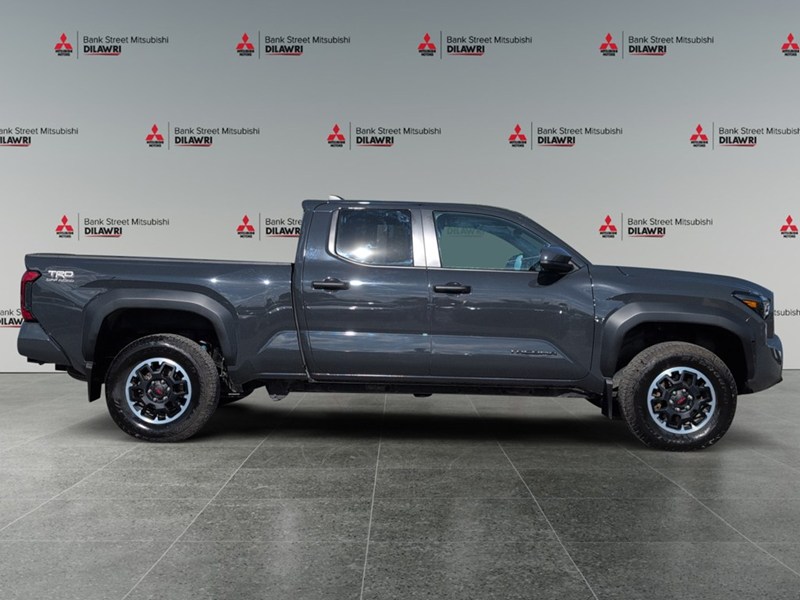 UNDERGROUND 2024 Toyota Tacoma 4x4 Double Cab Auto