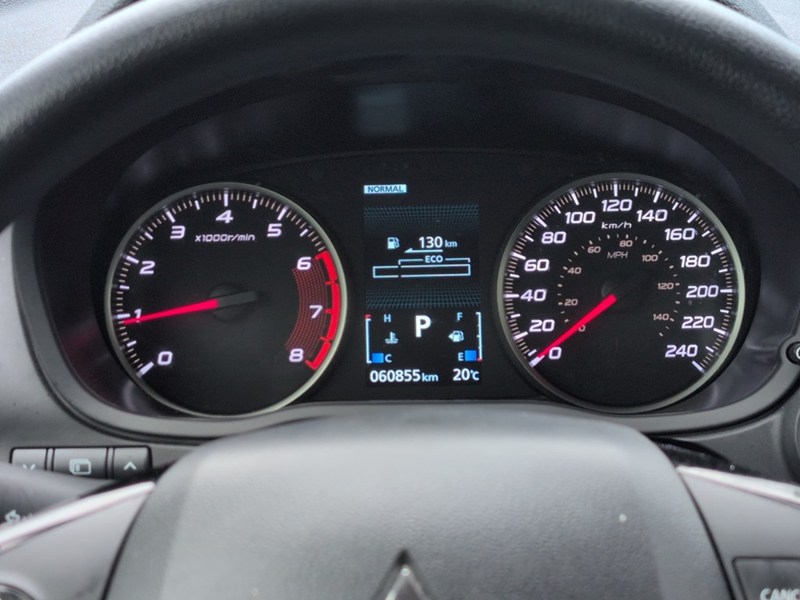 RED DIAMOND 2024 Mitsubishi Eclipse Cross ES S-AWC