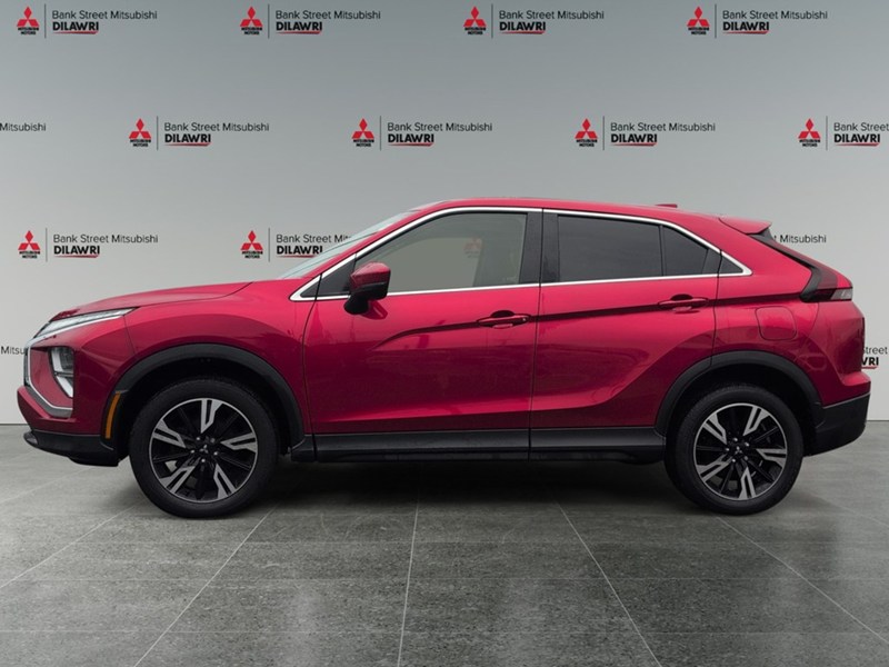 RED DIAMOND 2024 Mitsubishi Eclipse Cross ES S-AWC