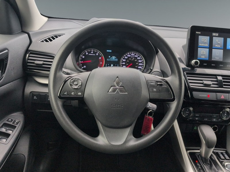 RED DIAMOND 2024 Mitsubishi Eclipse Cross ES S-AWC