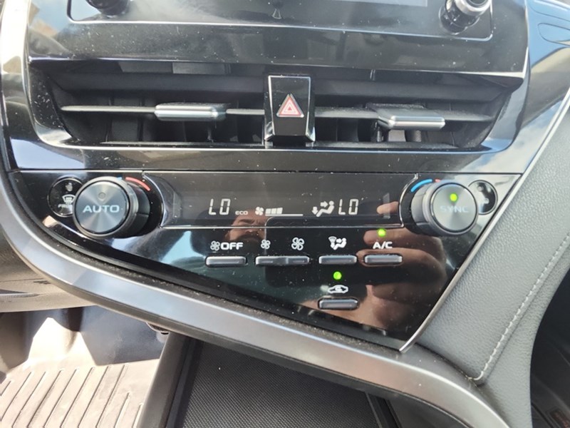 2023 Toyota Camry Hybrid Hybrid LE Auto