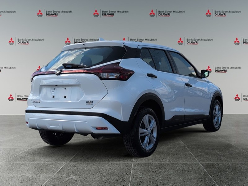 FRESH POWDER 2024 Nissan Kicks S FWD