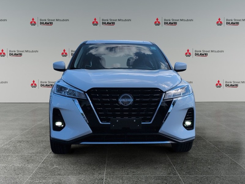FRESH POWDER 2024 Nissan Kicks S FWD