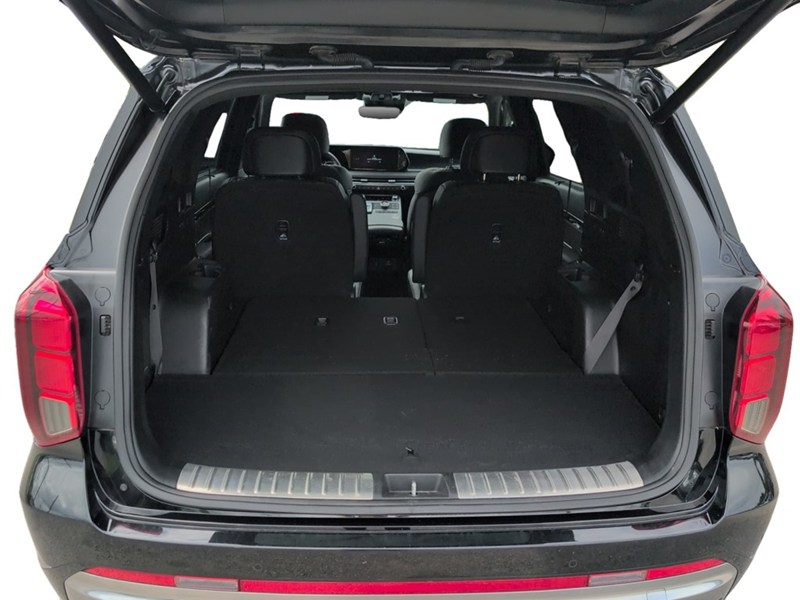 ABYSS BLACK 2023 Hyundai Palisade Ultimate Calligraphy 7-Passenger AWD