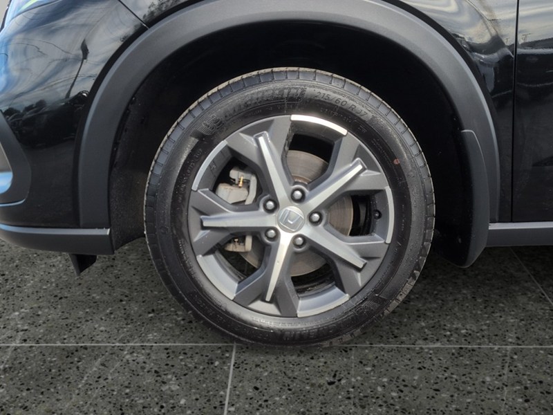 CRYSTAL BLACK P 2026 Honda HR-V Sport AWD CVT