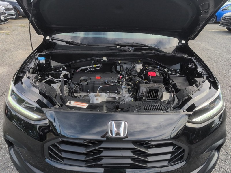 CRYSTAL BLACK P 2026 Honda HR-V Sport AWD CVT