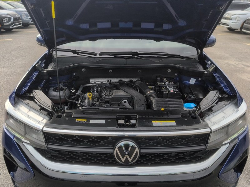 BLUE DUSK METAL 2023 Volkswagen Taos Comfortline FWD