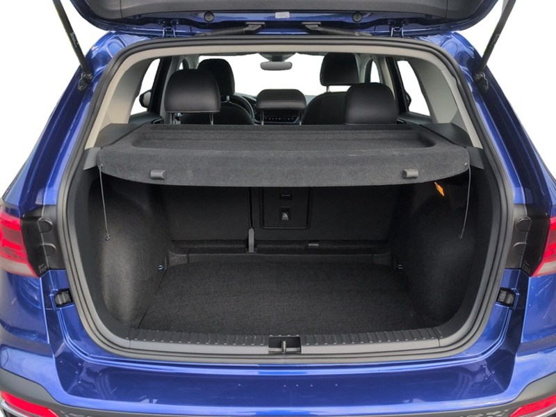 BLUE DUSK METAL 2023 Volkswagen Taos Comfortline FWD