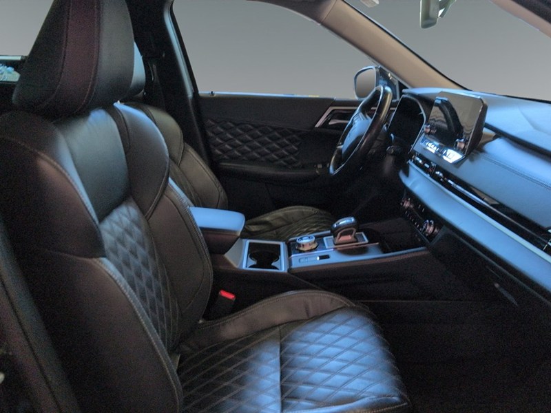 2023 Mitsubishi Outlander SEL S-AWC