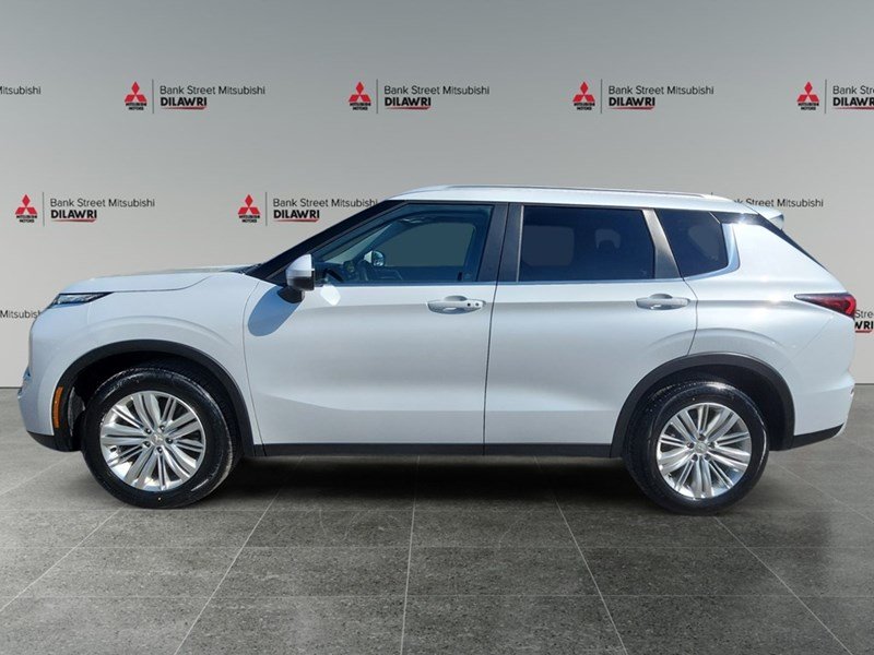2024 Mitsubishi Outlander SE S-AWC