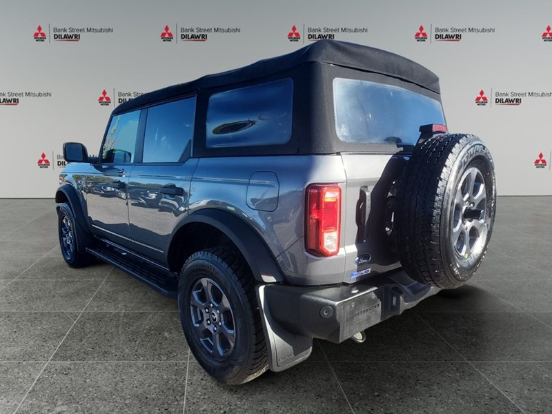 2022 Ford Bronco Big Bend 4 Door 4x4/Automatic transmission