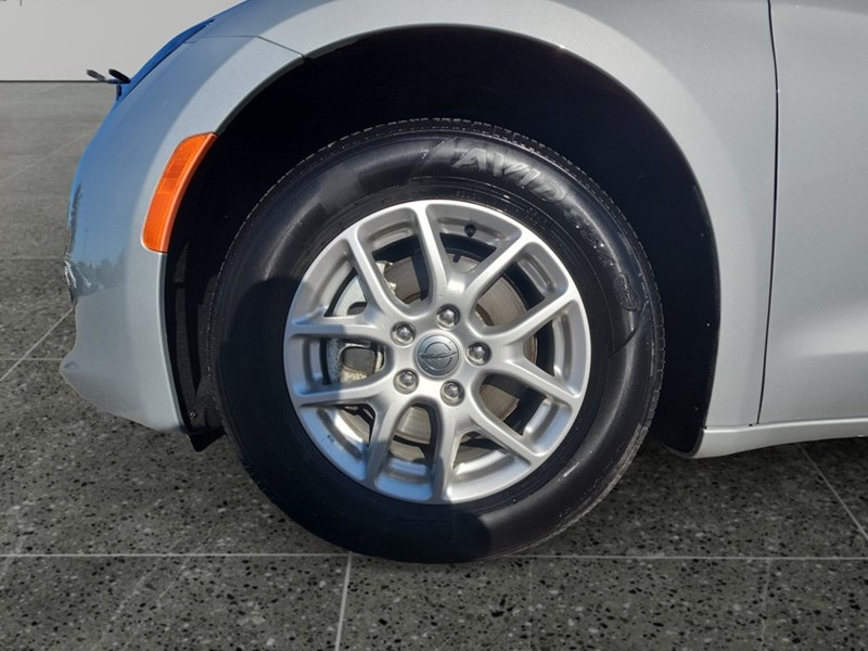 2024 Chrysler Grand Caravan SXT 2WD