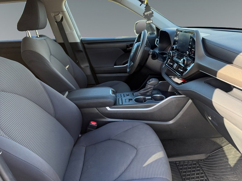 2020 Toyota Highlander LE AWD