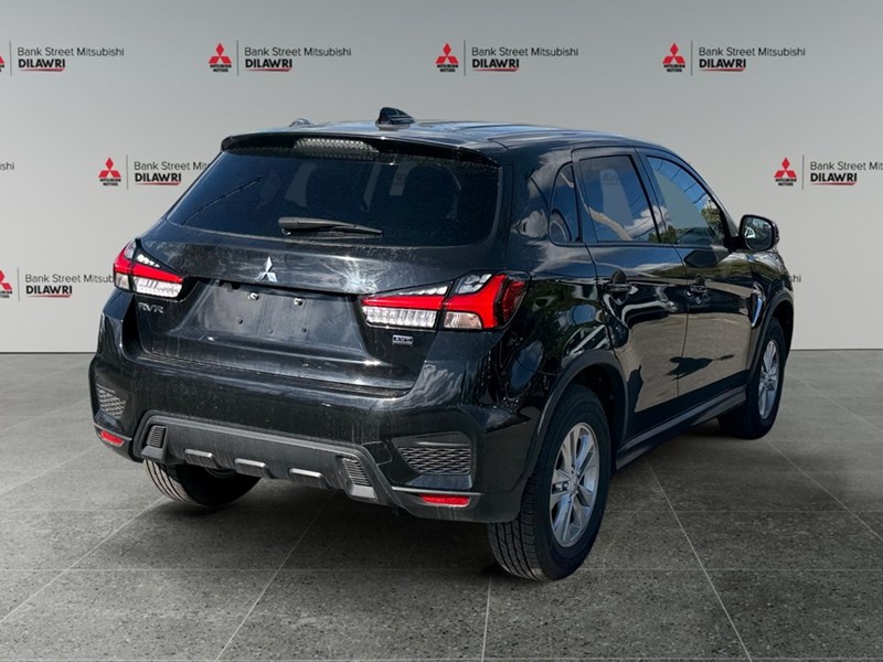 2024 Mitsubishi RVR SE AWC