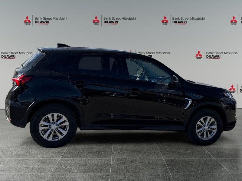 2024 Mitsubishi RVR SE AWC
