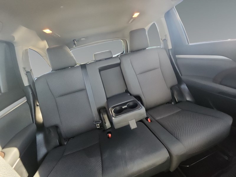 2018 Toyota Highlander AWD LE