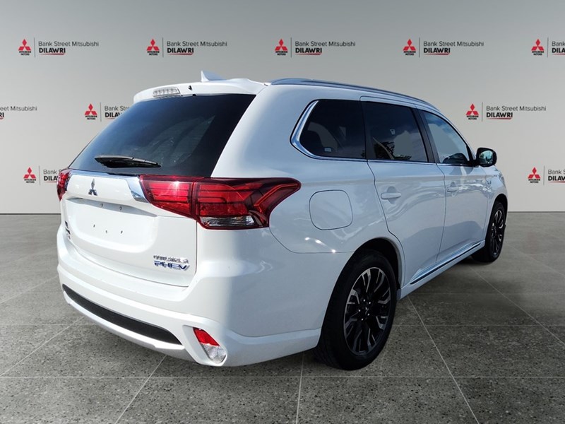2018 Mitsubishi Outlander Plug-In Hybrid GT S-AWC