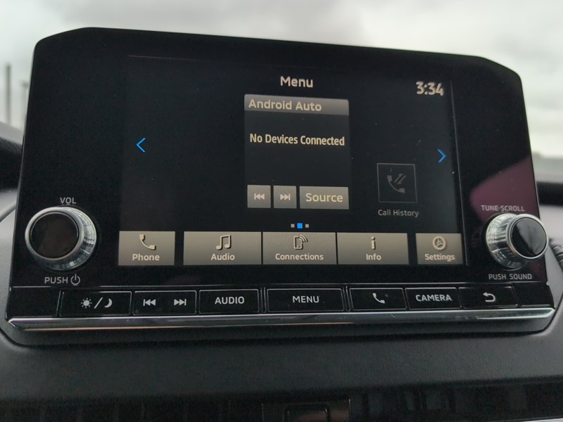 STERLING SILVER 2024 Mitsubishi Outlander ES S-AWC