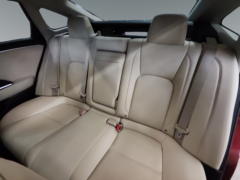 2019 Honda Clarity Plug-In Hybrid Touring Sedan