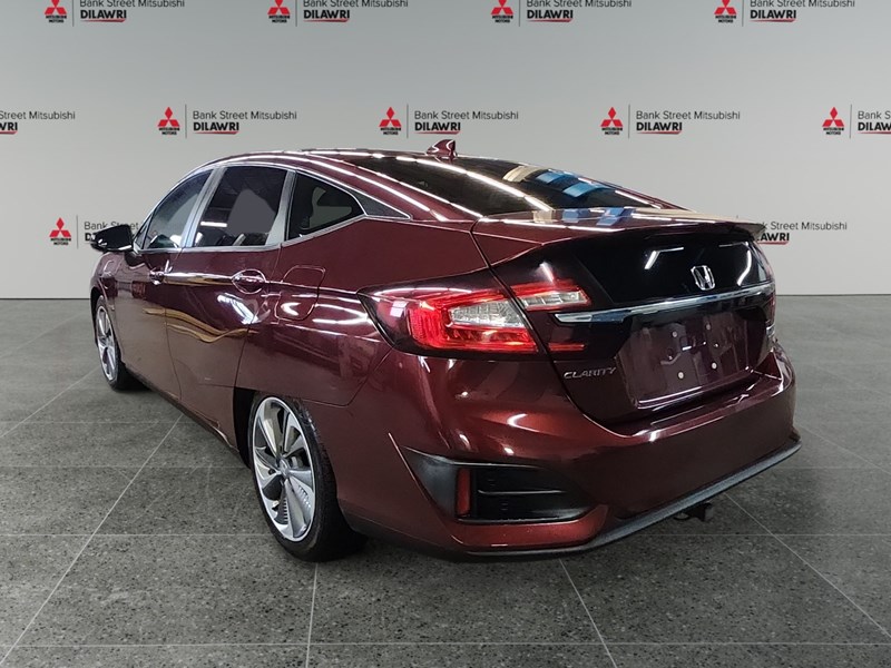 2019 Honda Clarity Plug-In Hybrid Touring Sedan