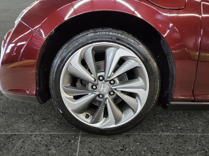 2019 Honda Clarity Plug-In Hybrid Touring Sedan